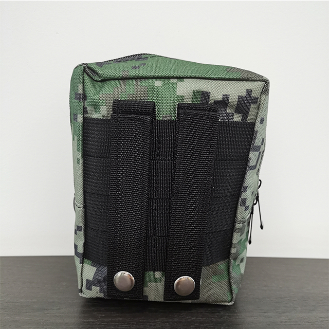 Outdoor Emergency Medical Tactical Survival Military Gear Camping Hiking Portable First Aid Kit Bag Pouch Multi Colors